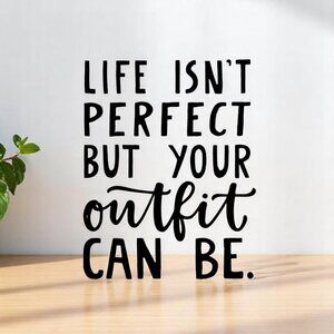 Life's chaotic, but my outfit understood the assignment!